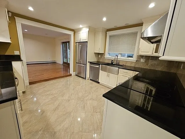 633 Saw Mill Brook Pkwy #1 — Photo 8