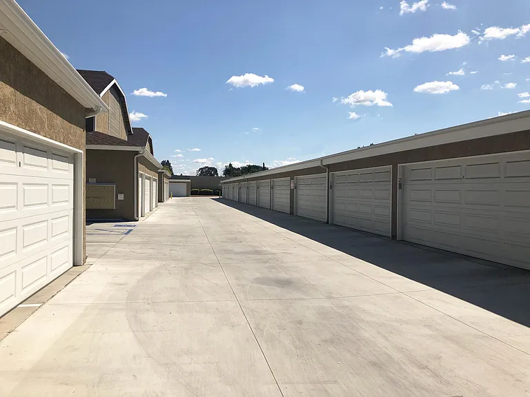 134 S Western Ave #20 — Photo 19