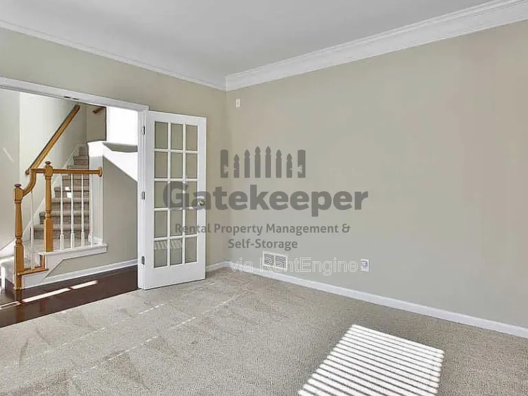 115 Hidden Lake Dr — Photo 12