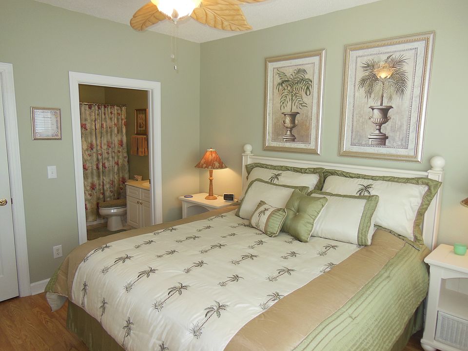 2nd image of 3969 Forsythia Ct Unit 14