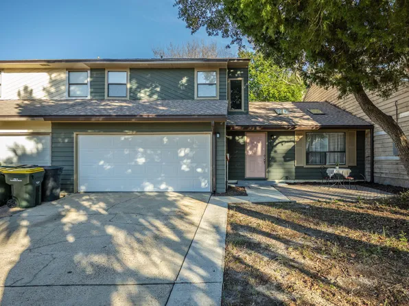 231 Thomas Ct NW, Fort Walton Beach, FL 32548