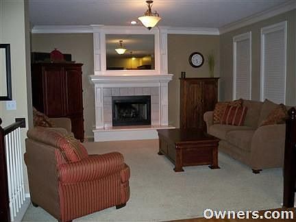 Large Great Room and Open Floor Plan