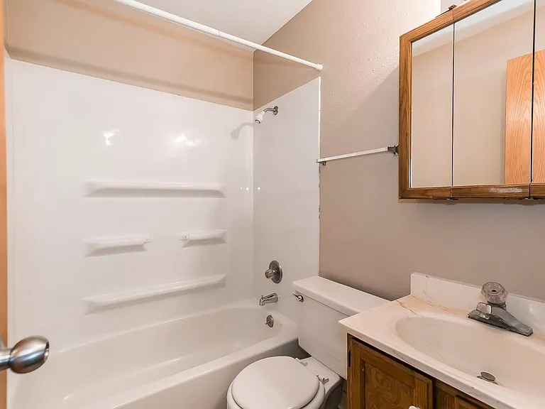 4225 N 60th St #5 — Photo 16