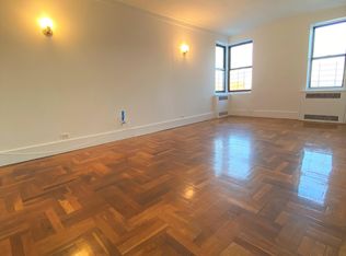 4742 White Plains Rd, Bronx, NY 10470