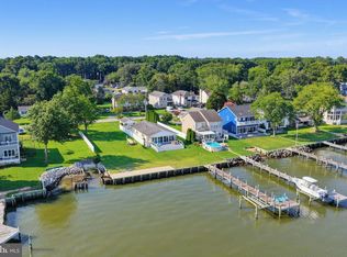 942 Chester River Dr, Grasonville, MD 21638