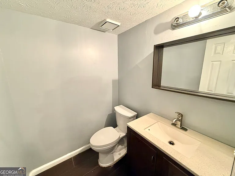 1435 Kennesaw Trace Ct NW — Photo 9