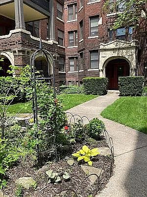 1st image of 47 E Willis St #14