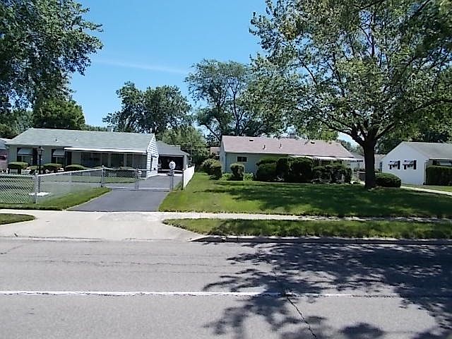 1st image of 1716 N Gettysburg Ave