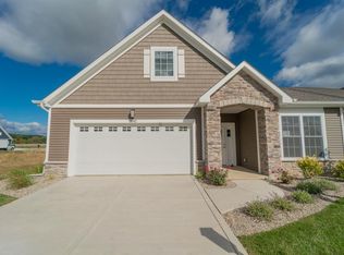 2105 Northwood Ln, Chesterton, IN