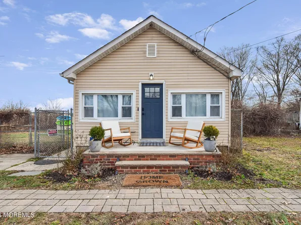 470 Prospect Avenue, Middletown, NJ 07748