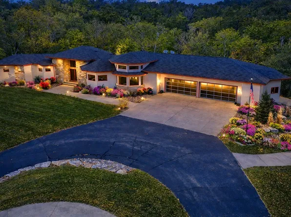 W10622 State Road 35, Prescott, WI 54021