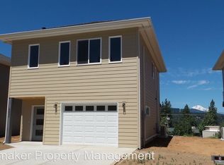 2528 Viento Ln, Hood River, OR 97031