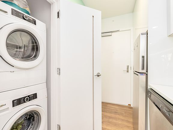 washer and drier inside unit