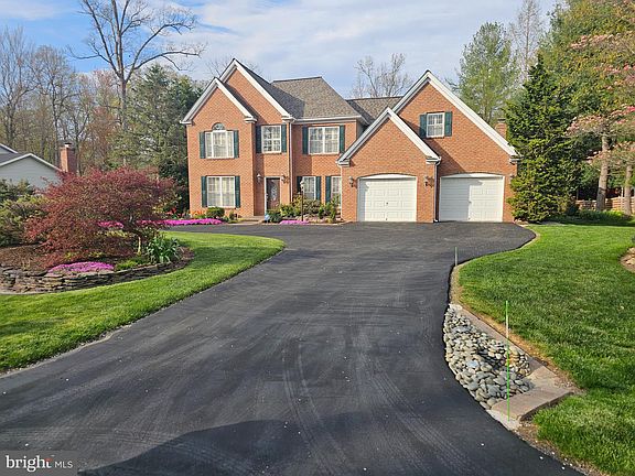 2nd image of 11655 Brookdale Dr
