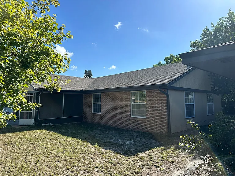 107 Reel Ct — Photo 3
