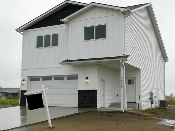 5835 28th Ave SE, Bismarck, ND 58504