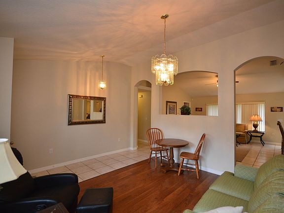 3rd image of 3077 Boxelder St