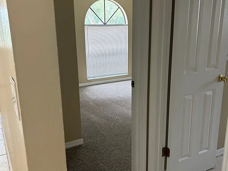2949 N Covington Dr — Photo 15