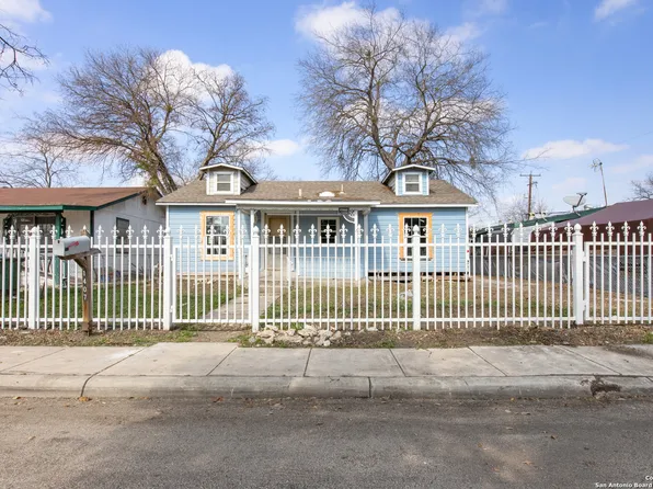 1407 ALAMETOS, San Antonio, TX 78201