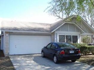 8201 Rimline St, San Antonio, TX 78251