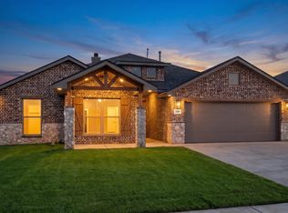 1209 E 32nd St, Wolfforth, TX 79382
