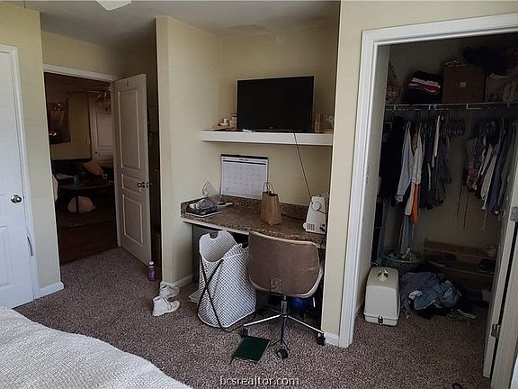 5th image of 1725 Harvey Mitchell Pkwy S APT 2211