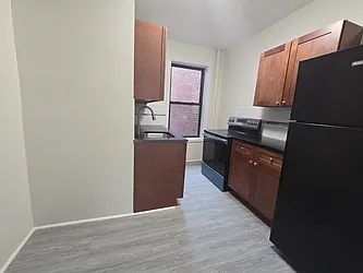 Rented by Voro Purple LLC