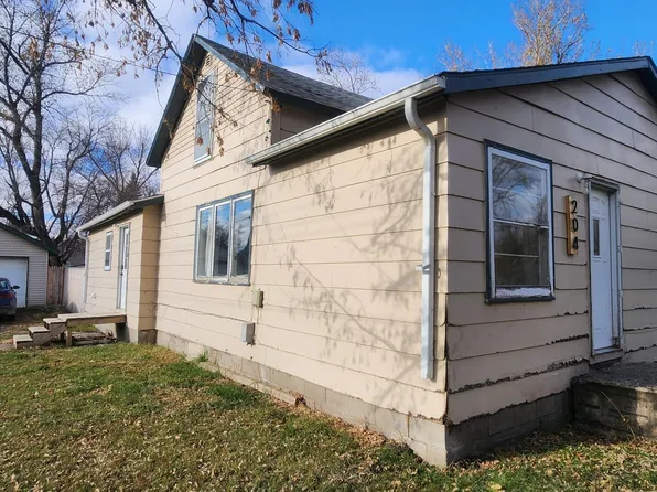 204 5th Ave N, Buffalo, ND 58011