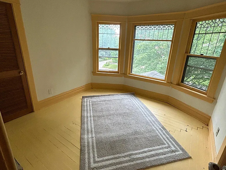 304 Burr Oak St — Photo 10