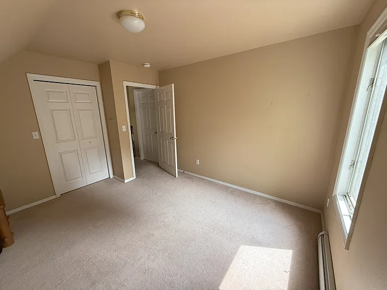 3075 Spring Meadows Dr — Photo 5