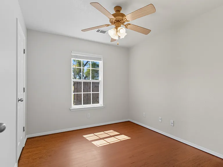 2912-2914 Fairway Hamlet Ct #2914 — Photo 17
