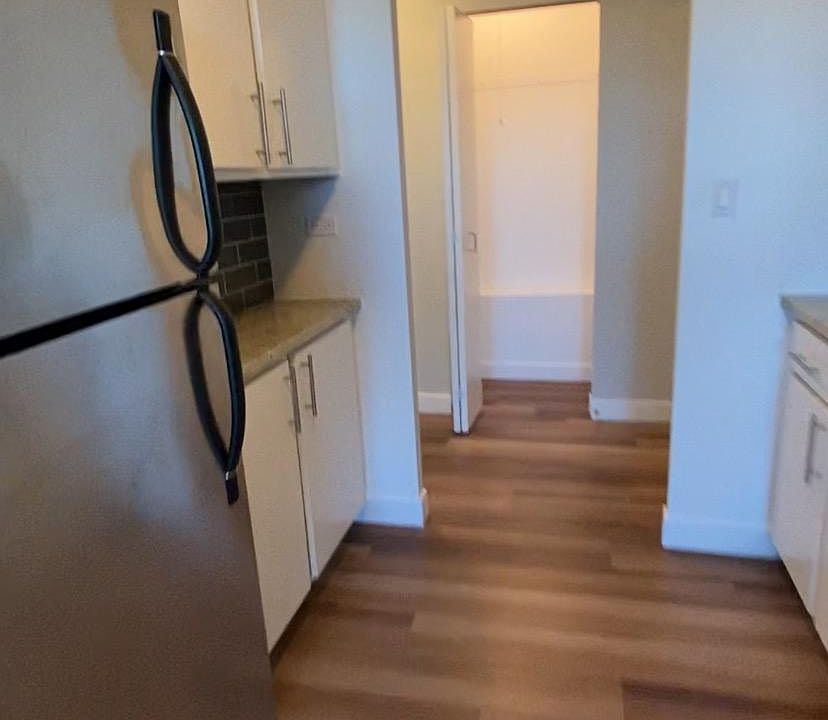 1st image of 164 W Huron St #G