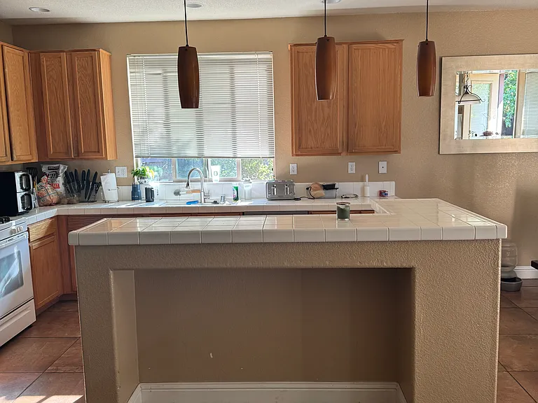 4068 Arenzano Way — Photo 12