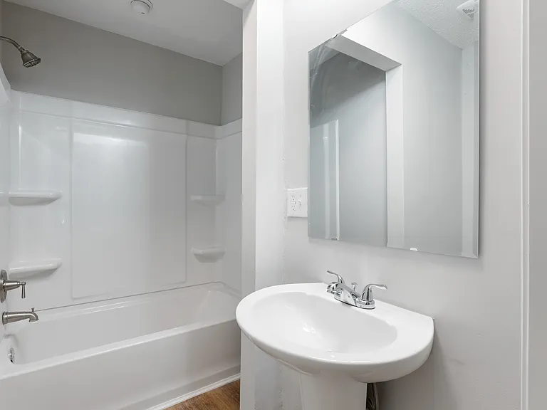 102 Burdock Cir — Photo 14