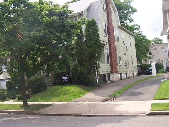 4th image of 31 Newfield St