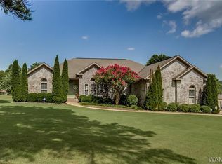 826 Hinton Place Rd, Tuscaloosa, AL 35405