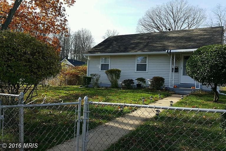 1st image of 7624 Leonard Dr