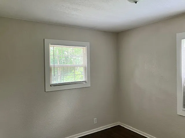 1110 Garfield Ave — Photo 15