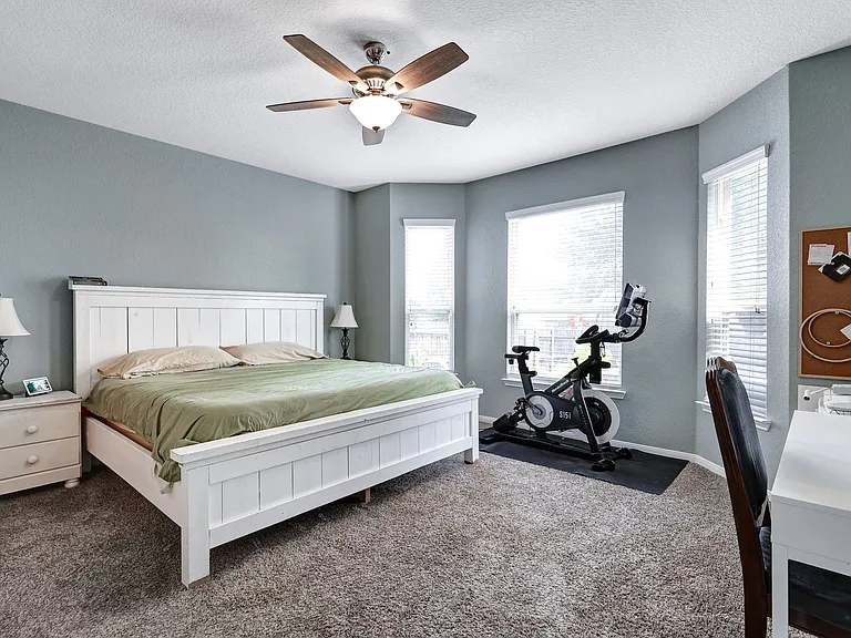 10707 Gentle Fox Bay — Photo 13