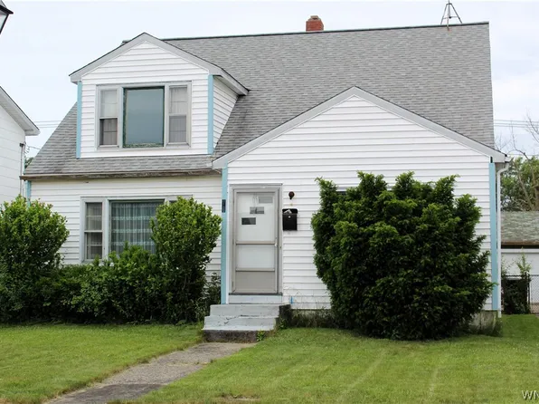 76 Bering Ave, Buffalo, NY 14223