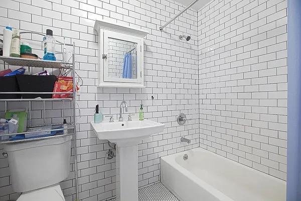 Rented by Keller Williams NYC | media 15