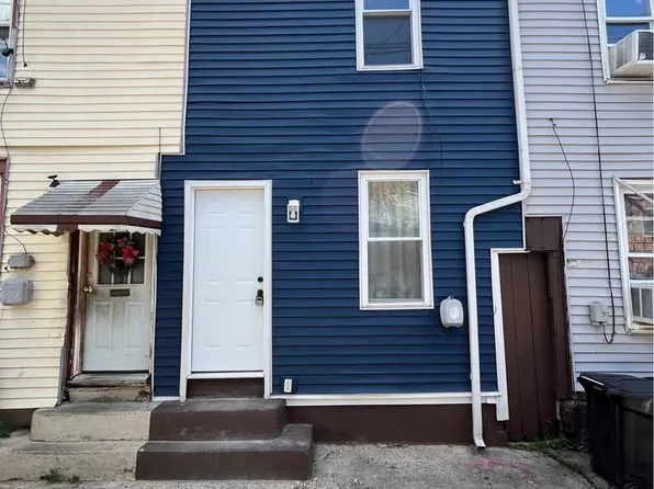312 Bell Aly, Reading, PA 19602