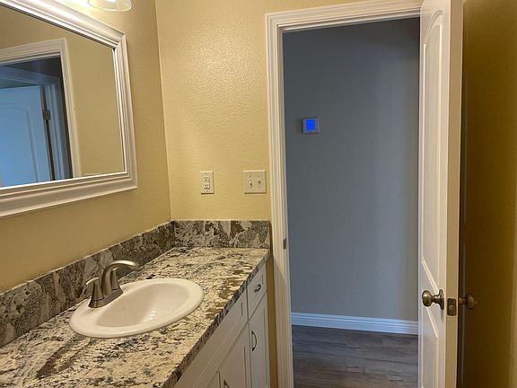 2nd image of 151195 Rio Vista Dr #A