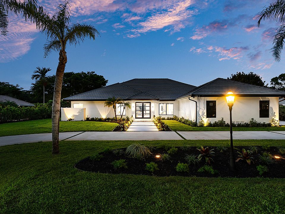 1st image of 4379 St. Andrews Drive