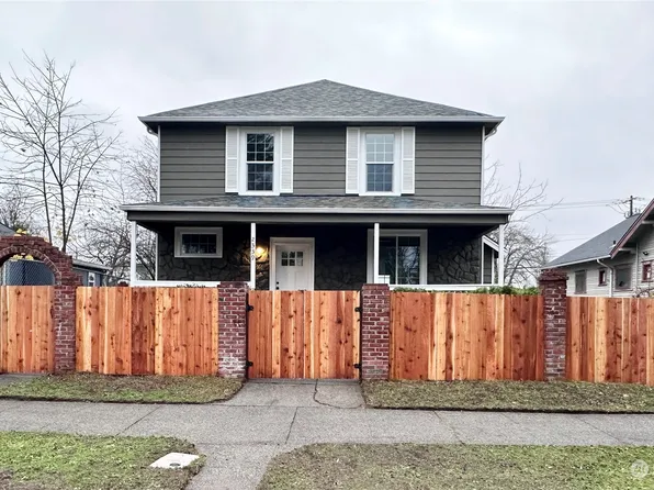 2339 Martin Luther King Jr Way, Tacoma, WA 98405