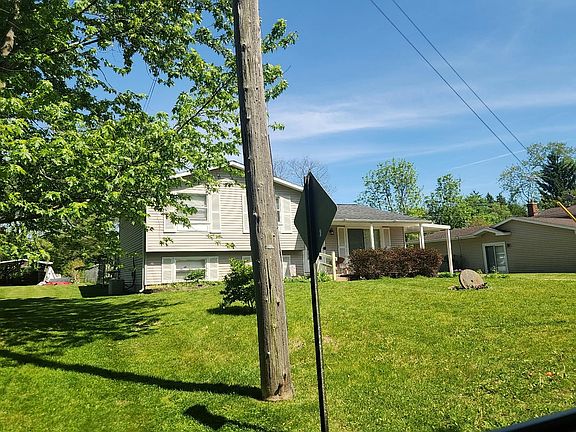 3rd image of 1800 La Salle Blvd