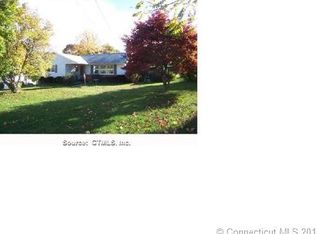 27 Cherry St, Winsted, CT 06098