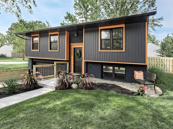 5344 Oak Ridge Dr, Willoughby, OH 44094