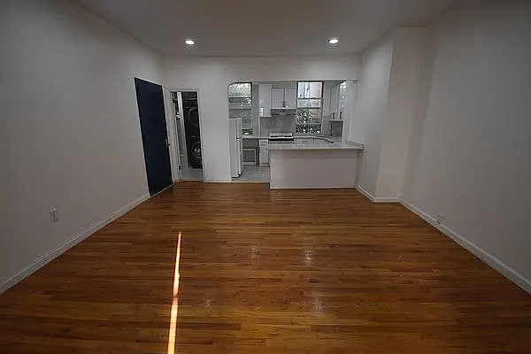 Rented by Bedford & Jane | media 1