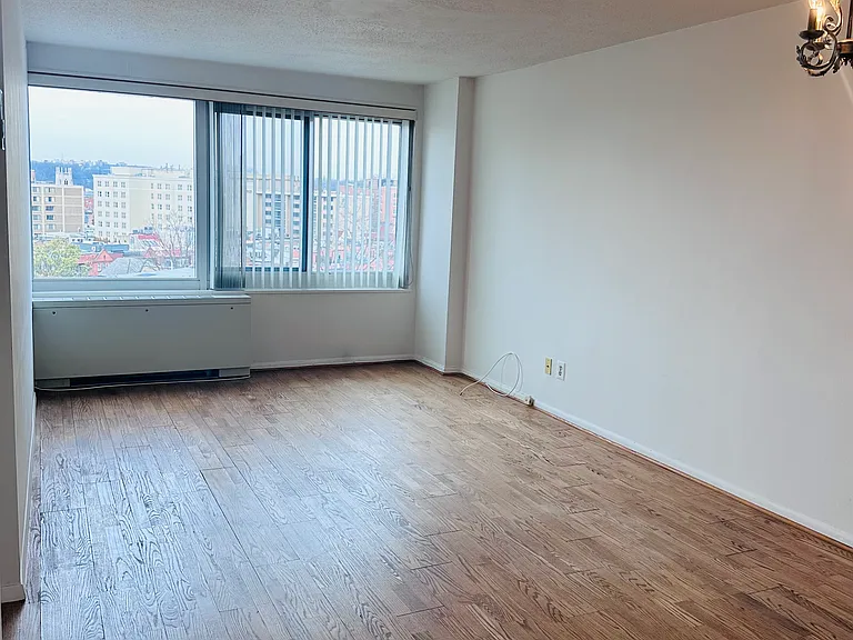 1330 New Hampshire Ave NW #823 — Photo 5